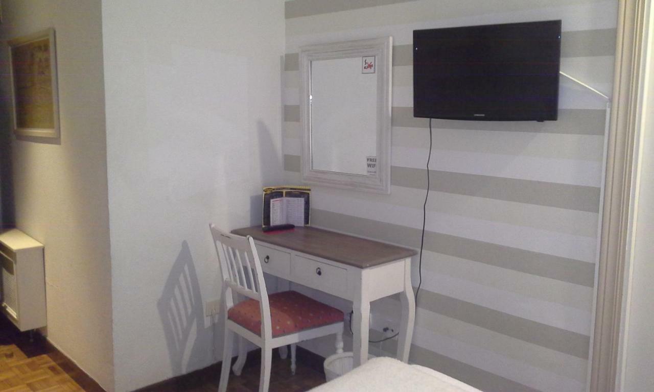 Hotel Central By Myhousespain Gijón Kültér fotó